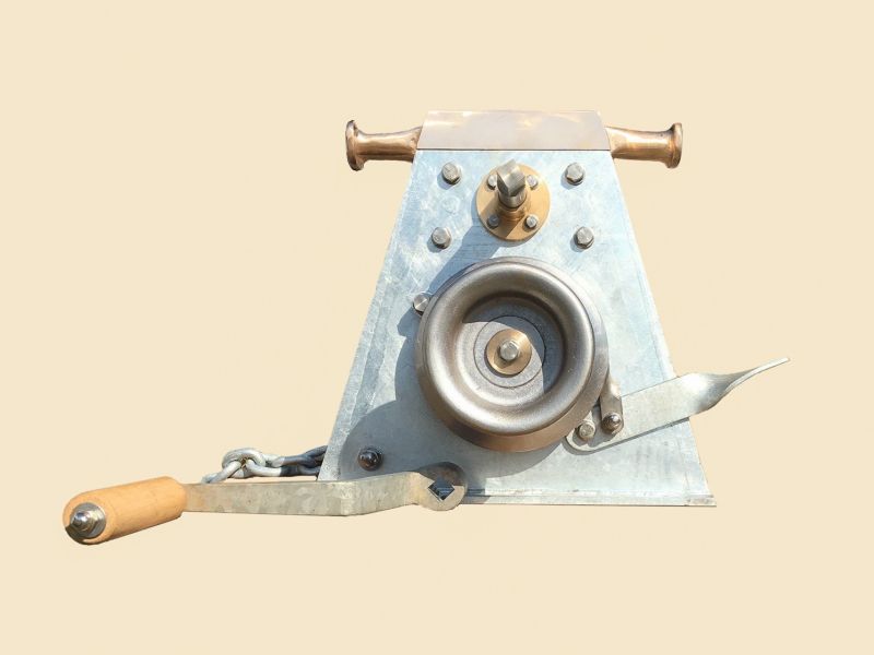 -No.33 Manual Windlass -No.33 Manual Windlass
